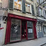 Calme Et Confort Au Coeur Du Vieux * Troyes