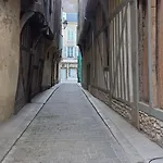 Calme Et Confort Au Coeur Du Vieux Troyes