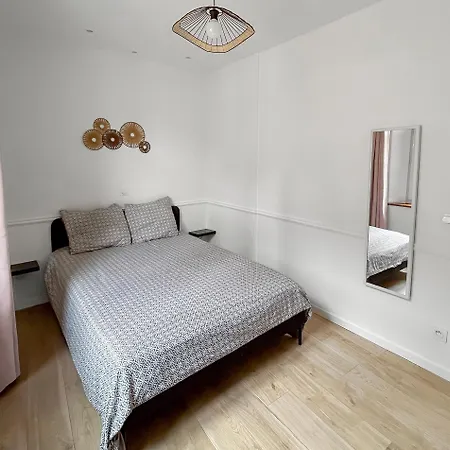 Calme Et Confort Au Coeur Du Vieux *