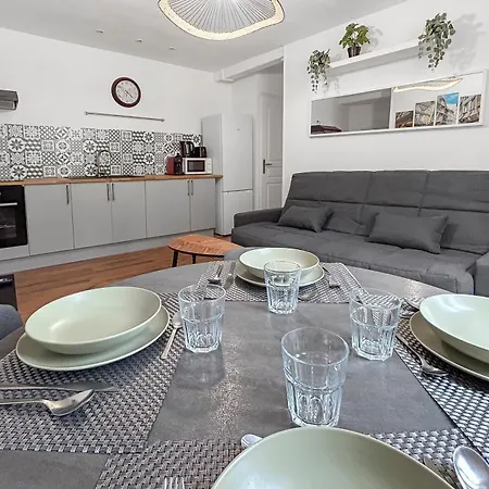 Calme Et Confort Au Coeur Du Vieux Troyes