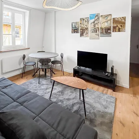 Calme Et Confort Au Coeur Du Vieux Apartman *