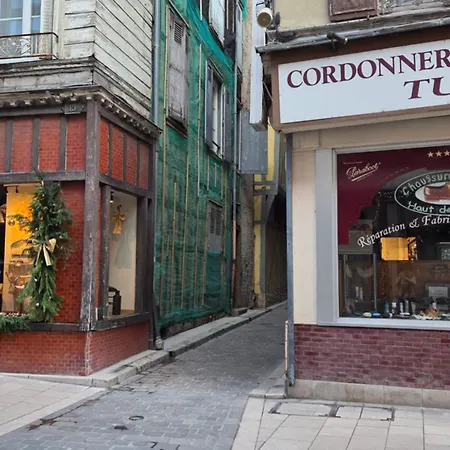 Calme Et Confort Au Coeur Du Vieux * Troyes