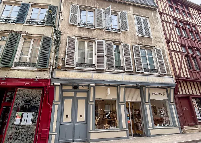 Calme Et Confort Au Coeur Du Vieux * Troyes