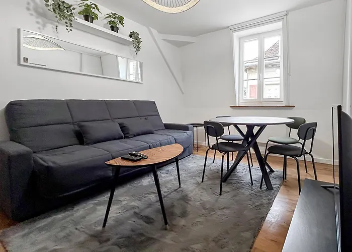 Calme Et Confort Au Coeur Du Vieux