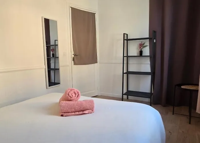 Calme Et Confort Au Coeur Du Vieux *