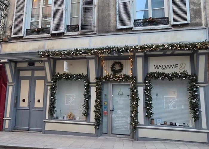 Appartement Calme Et Confort Au Coeur Du Vieux Troyes